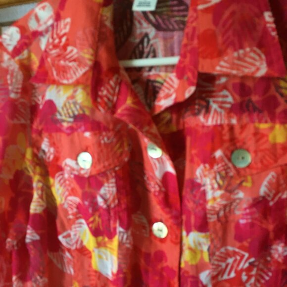 Ruby Rd. Favorites Ladies' Tropical Floral Top Sz. 8 - Picture 6 of 7